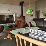 Three-bedroom In بيت للعطل Hemmet
