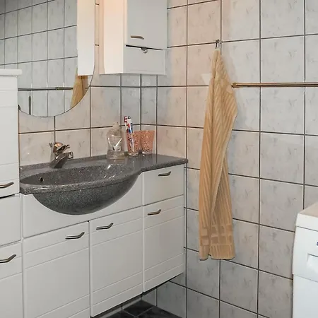 Holiday home Cozy In Hemmet With Kitchen Falen