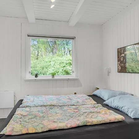 Beach Front Home In Hemmet With Wifi