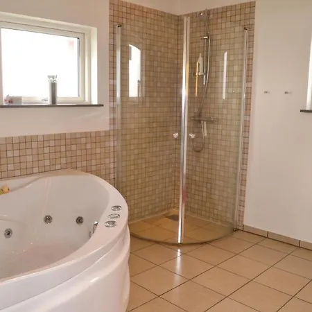 Three-bedroom In Hemmet بيت للعطل Hemmet