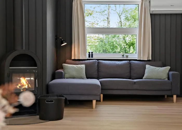 Three-bedroom In Hemmet
